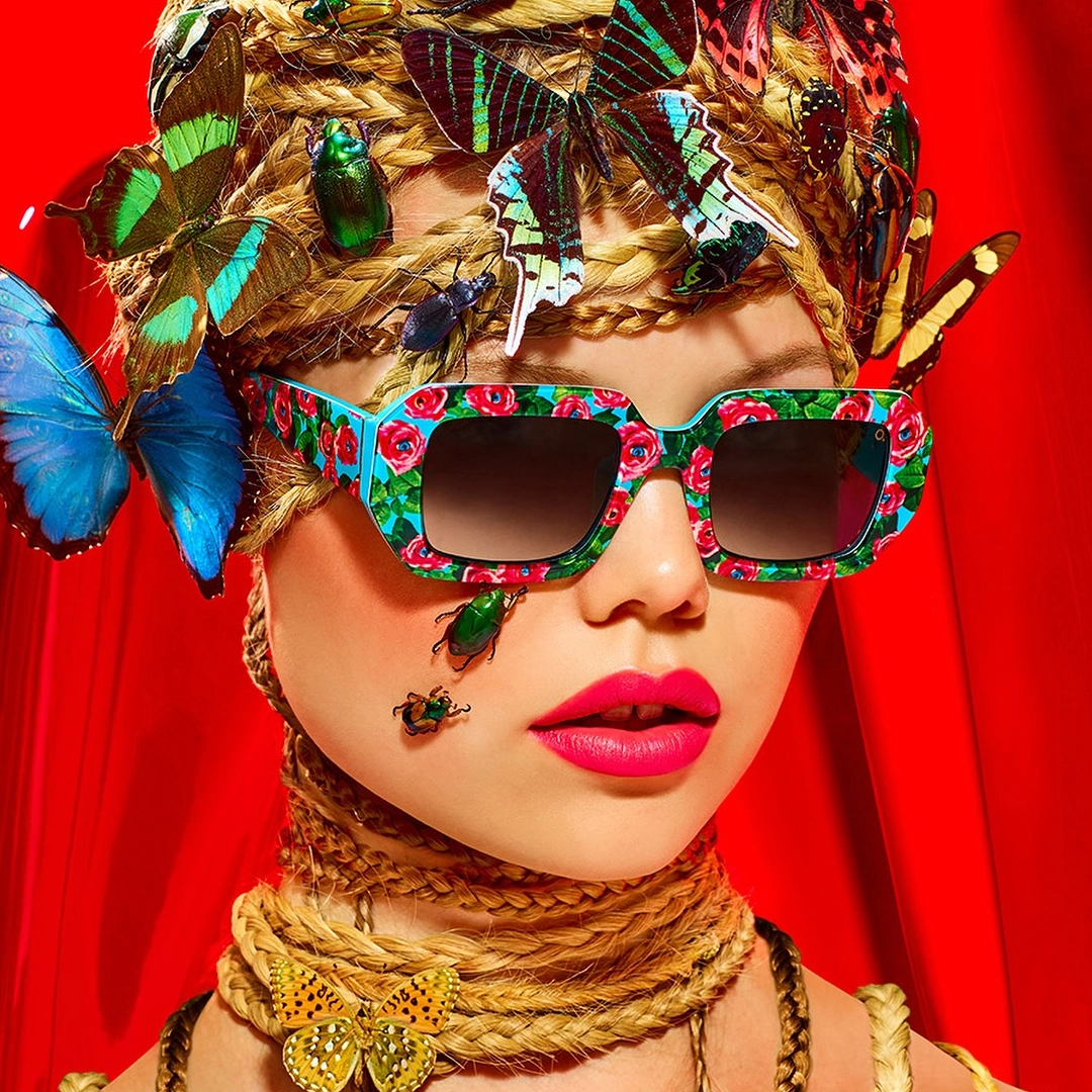 Colorful and artistic Etnia Barcelona glasses, reflecting creative design.